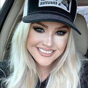 Meet your Posher, Maggie